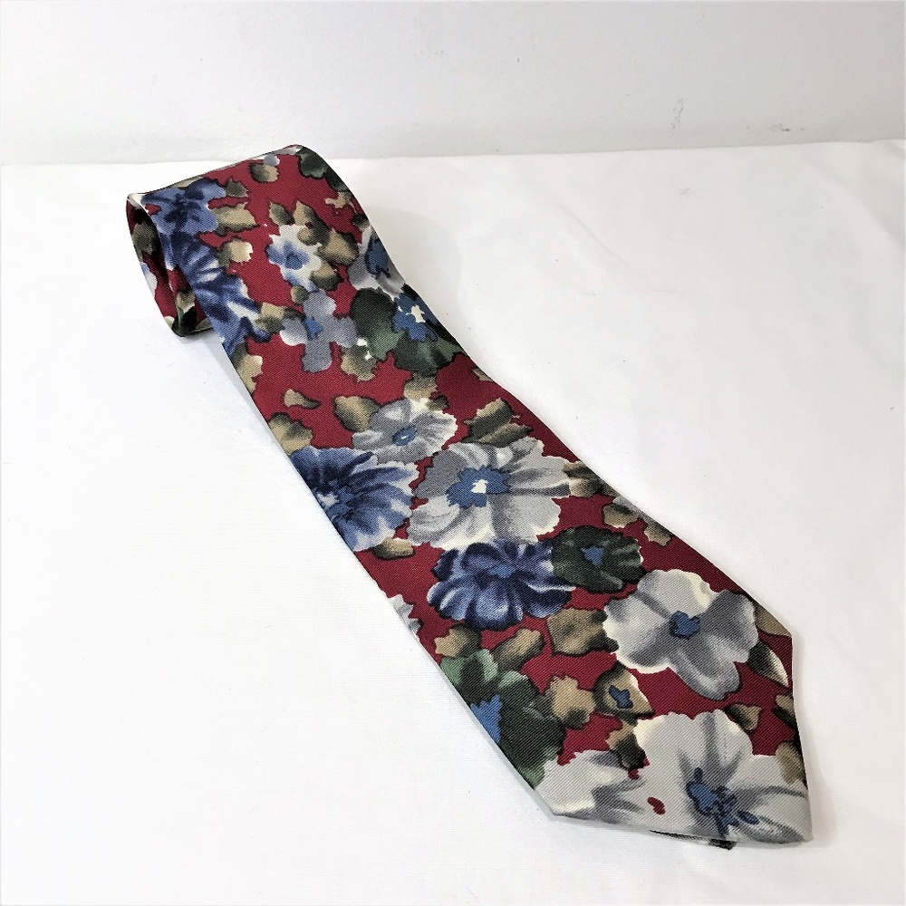 Alexander Lloyd Red Blue Floral Design Men's Necktie Neck Tie 100% Silk